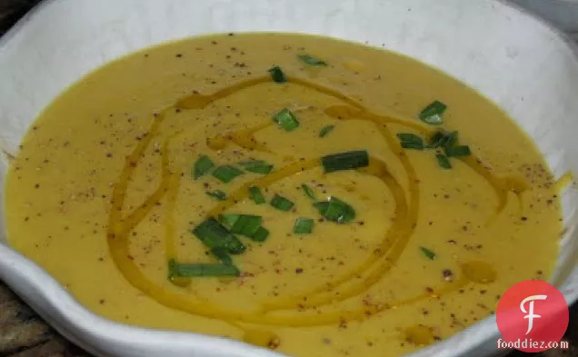Domestic Diva's Curried Cauliflower Soup