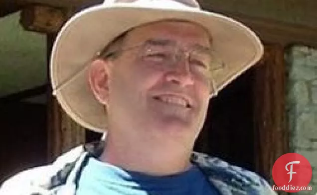 पोर्क चॉप सेब, शकरकंद और सौकरकूट के साथ बेक किया हुआ