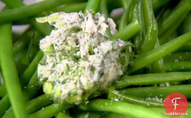 Haricots Verts with Herb Butter