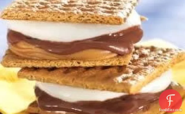 Microwave Peanut Butter S'Mores