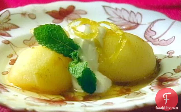 Honey-Poached Pears with Brown Sugar Sour Cream