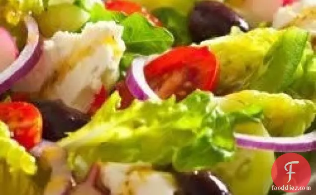 Greek Salad by Filippo Berio®