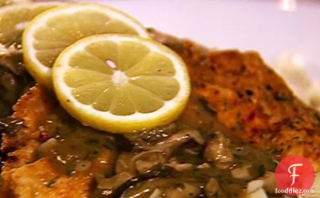 नींबू एओली सॉस के साथ मसालेदार केकड़ा केक