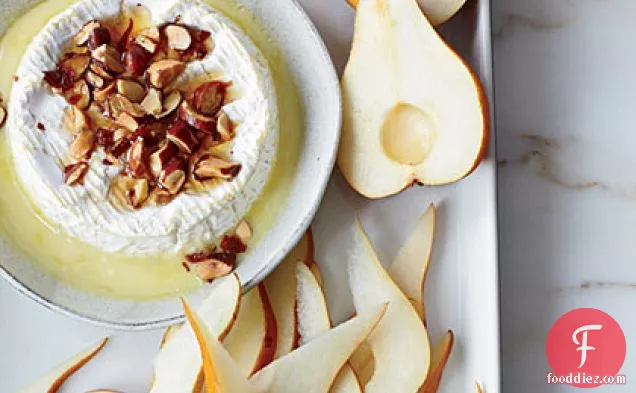 Baked Camembert with Pears