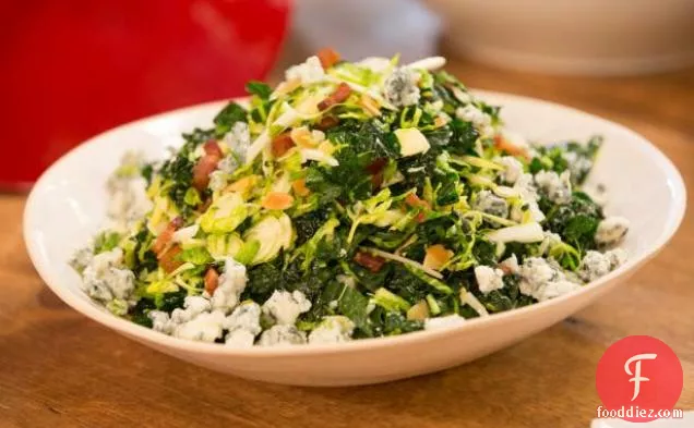 Kale and Gorgonzola Salad