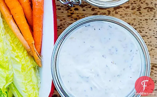 Zaatar Yogurt Dip and Vegetables