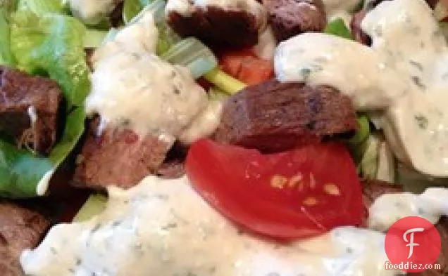 बॉब की ब्लू चीज़ ड्रेसिंग