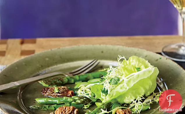 Morel-and-Asparagus Salad with Frisée and Butter Lettuce