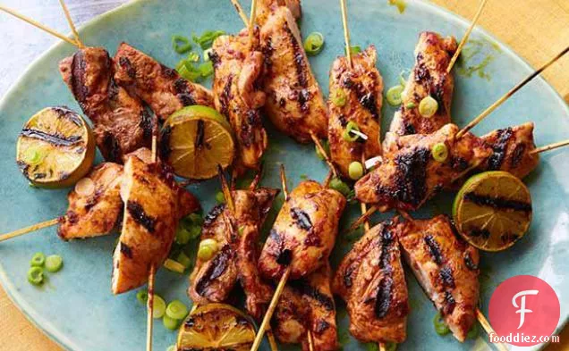 ग्रील्ड Yucatan चिकन की कटार