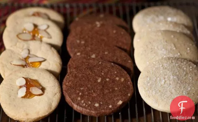 Holiday Cookies: One Dough, Three Holiday Cookies