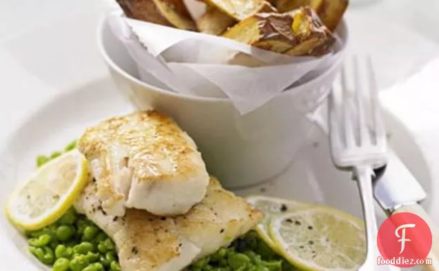 Fish & Fat Chips With Mushy Peas