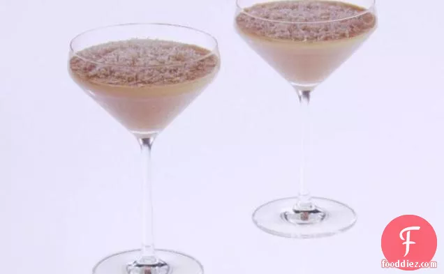 सफेद चॉकलेट एस्प्रेसो-वोदका Martinis