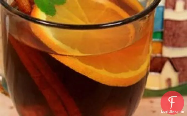 Hot Spiced Cider with Orange