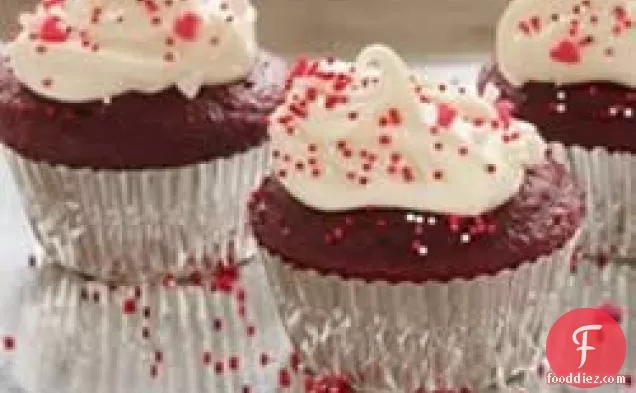 क्लासिक लाल मखमल Cupcakes