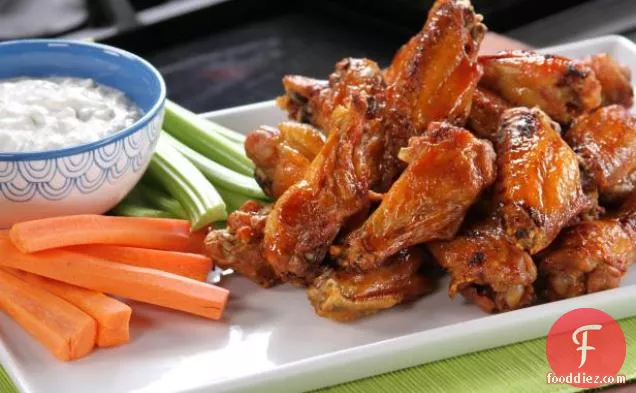 Bobby's Buffalo Wings with Tangy Cheese Dip