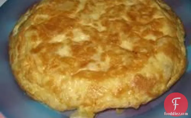 Tortilla Espanola (स्पेनिश Tortilla)