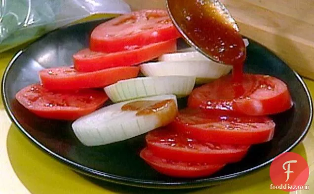 Tomato and Vidalia Onion Salad with Steak Sauce Dressing