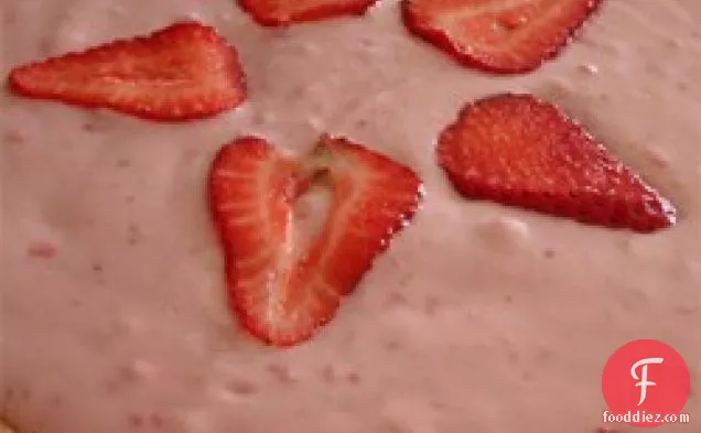 DanDan की स्ट्रॉबेरी क्रीम पाई