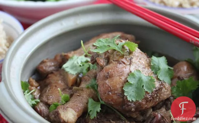 आसान पांच मसाला ब्रेज़्ड चिकन पकाने की विधि-50 महिला गेम चेंजर