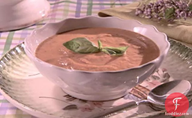 भुना हुआ टमाटर तुलसी का सूप