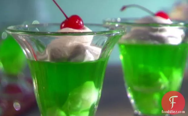 Loopy Lime and Lychee Gelatin Parfait