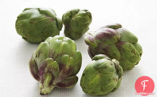 हैम और शेरी के साथ स्प्रिंग आटिचोक रैगआउट