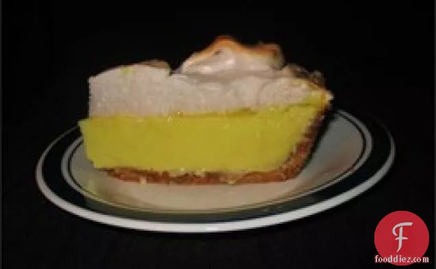 नींबू Meringue पाई