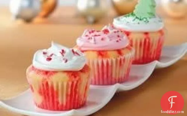 Holiday Poke Cupcakes