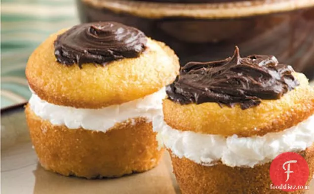 Easiest Boston Cream Cupcakes