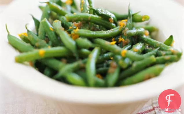 Green Beans with Caramelized Onion Vinaigrette