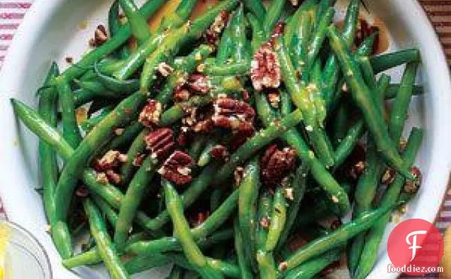 Green Beans With Pecans And Maple Vinaigrette Recipe
