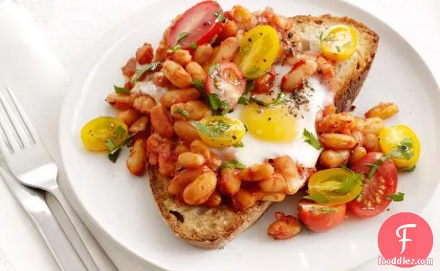 Baked Eggs and Beans on Toast