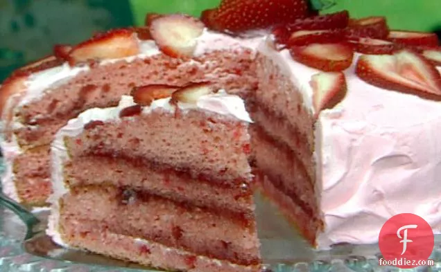 Strawberry Creme Cake