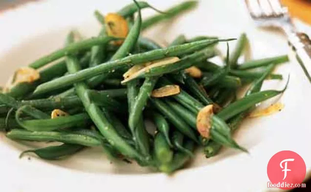 Haricots Verts with Browned Garlic