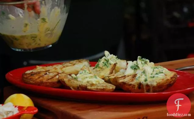 Grilled Potatoes with Crabmeat-Green Onion Dressing