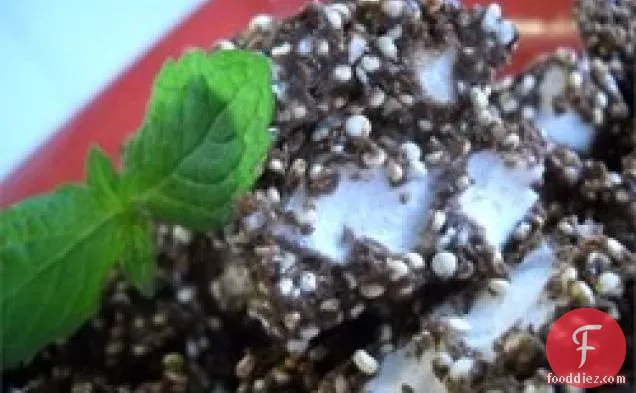 Quinoa चॉकलेट व्यवहार करता है