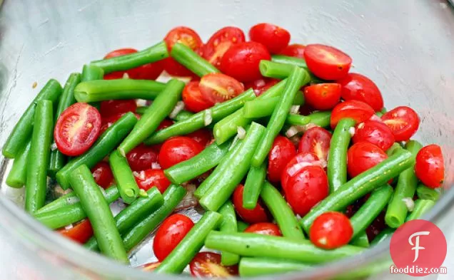 Green Bean And Cherry Tomato Salad