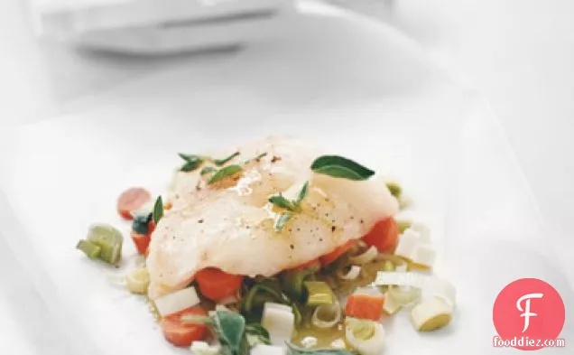 Halibut with Carrots and Leeks