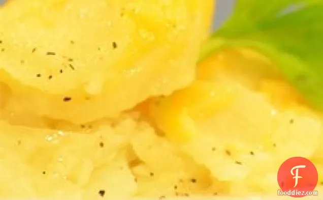 Healthier Creamy Au Gratin Potatoes