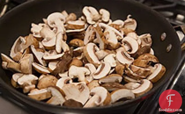 Creamy Green Beans And Mushrooms