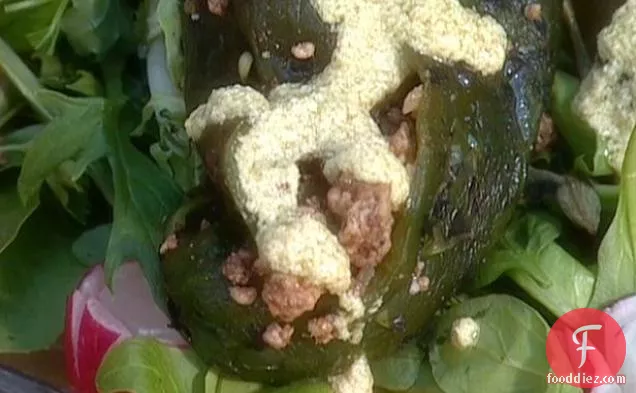 कीमा भरवां मिर्च: ओट्रोस चिल्स एन फ्रियो