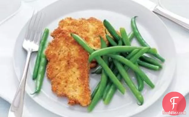 Chicken Cutlets With Buttered Green Beans
