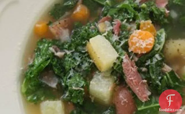 आसान पुर्तगाली काले सूप