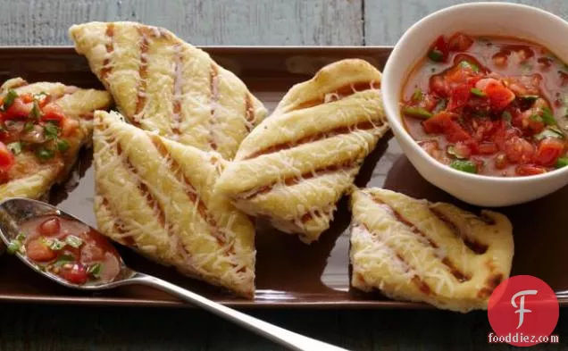 Garlicky Grilled Flatbread Strips with Fresh Tomato Sauce