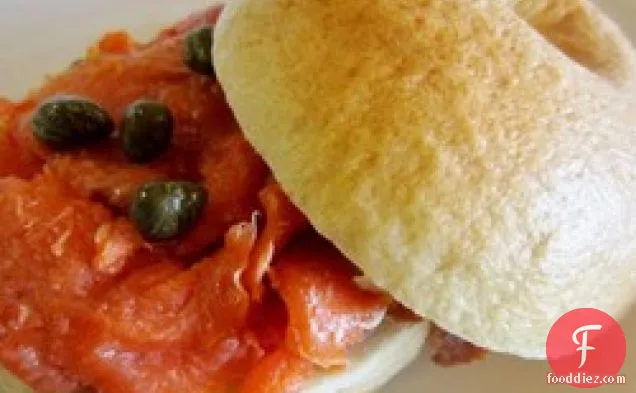 दादी Sherrill Bagels