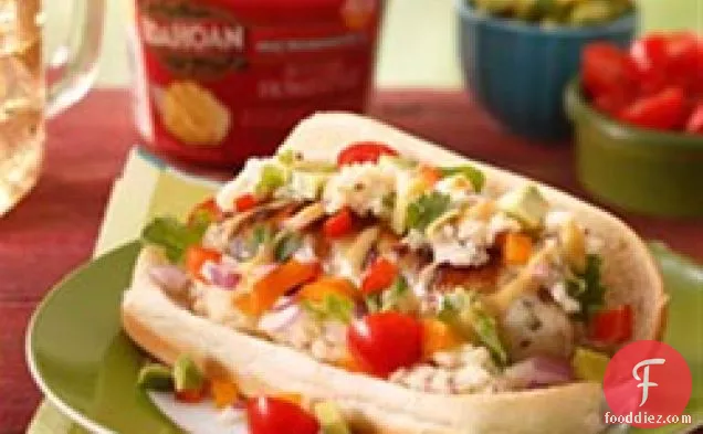 खेत कुत्ते के माध्यम से खींचें