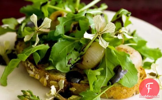 Butter-Braised Cipollini Onions with Arugula and Balsamic Syrup on Multi-grain Toast