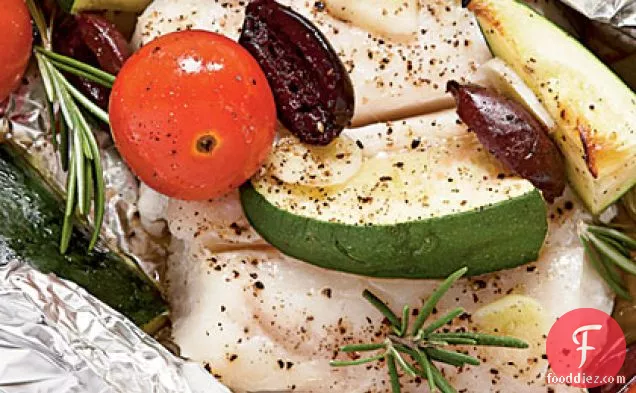 Halibut with Tomatoes, Rosemary, and Zucchini in Foil Packets