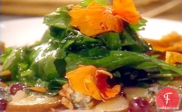 Sweet Pear and Gorgonzola Salad with Rocket, Watercress, Walnuts, and Orange Flower Honey