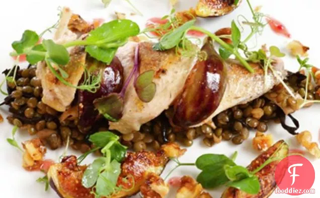 दलिया, अंजीर और नमकीन कारमेल अखरोट